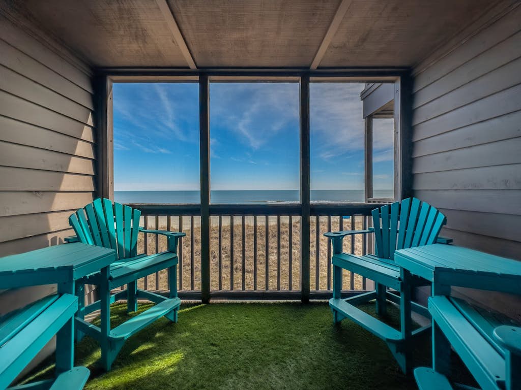 Spacious Oceanfront 3 BR Condo-Steps to the Beach-Tilghman Beach and Racquet Club 224