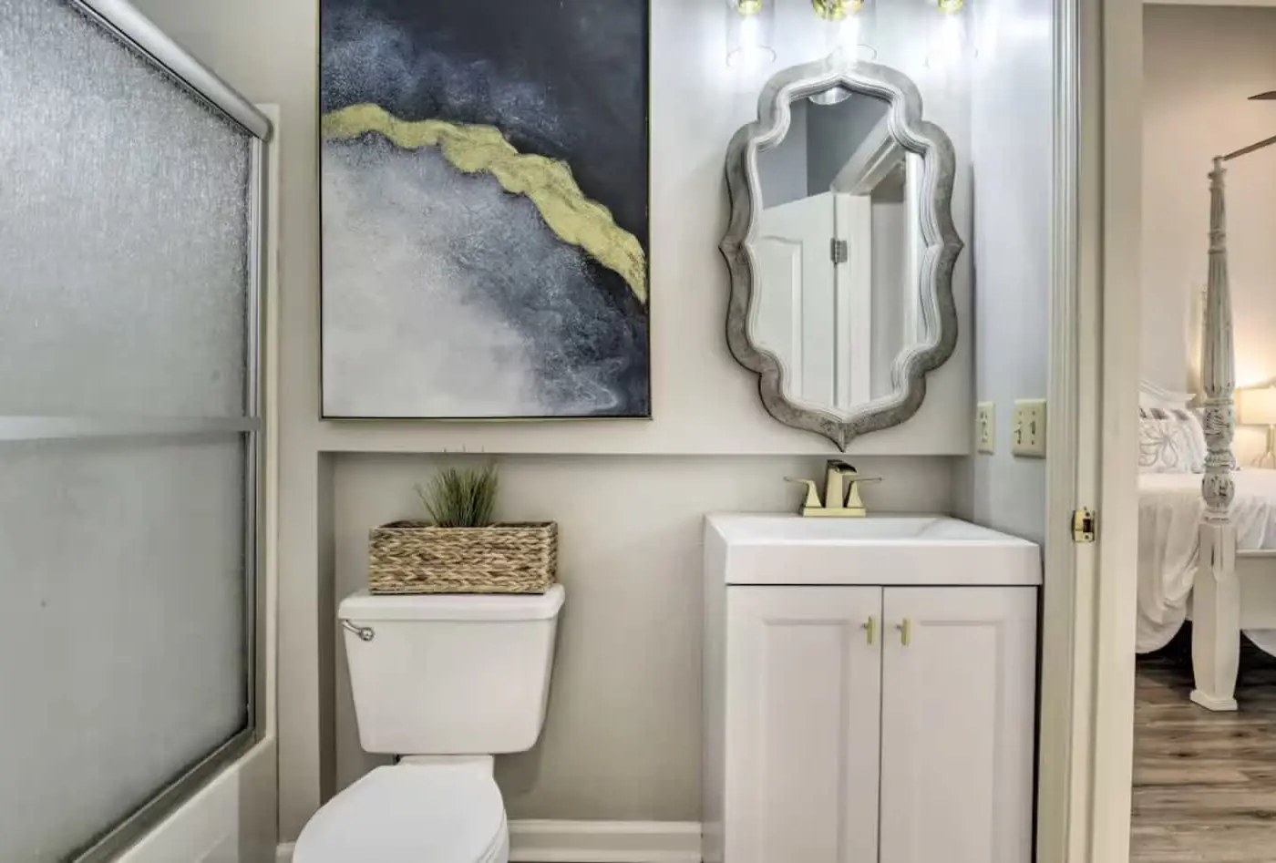 Gated community close to beach! Pool and tennis!