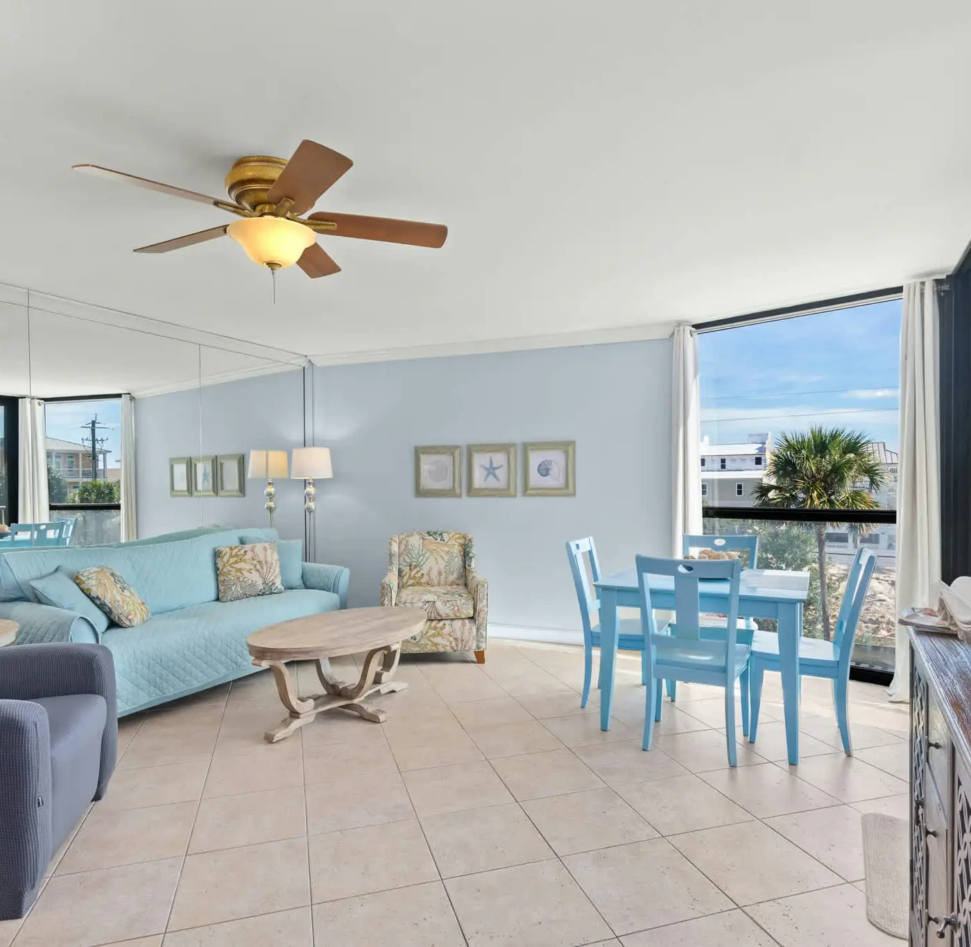 Vibrant condo near the beach, Pool, Tennis