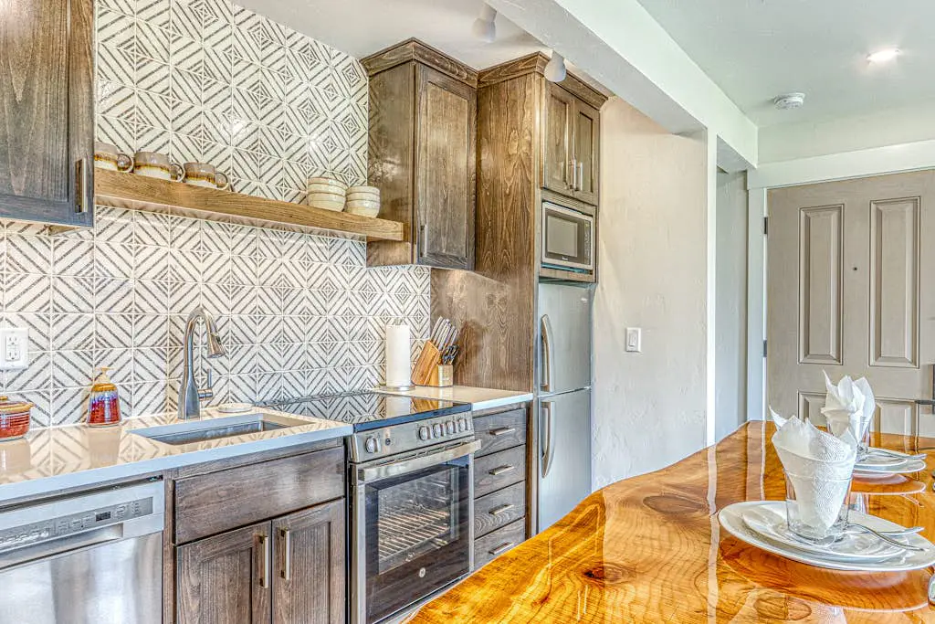 Seventh Mountain Getaway