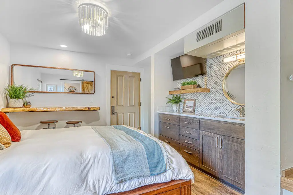 Seventh Mountain Getaway