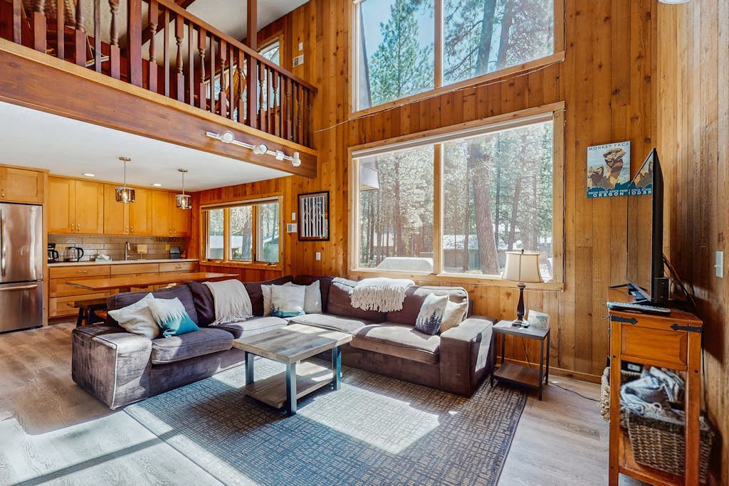 Dog-friendly cabin with pool, sauna, private hot tub, & great deck