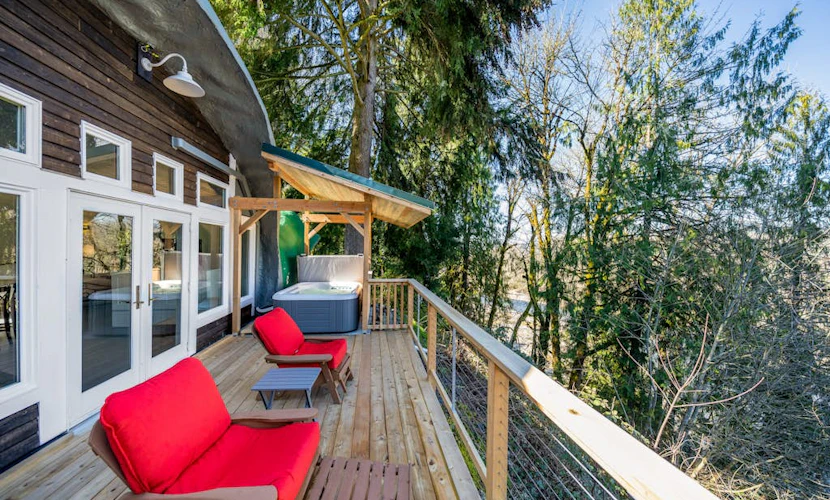 Unique, Dog-Friendly, Riverfront Cottage w/ Free WiFi, Views, & Hot Tub