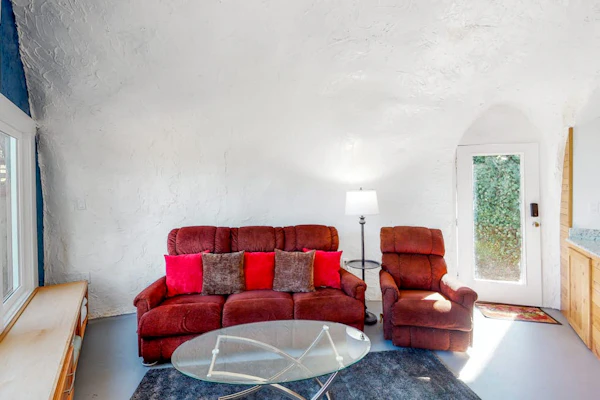 Unique, Dog-Friendly, Riverfront Cottage w/ Free WiFi, Views, & Hot Tub