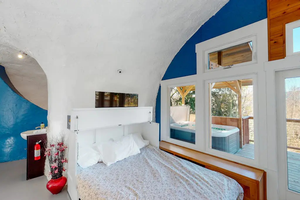 McKenzie View Cottage