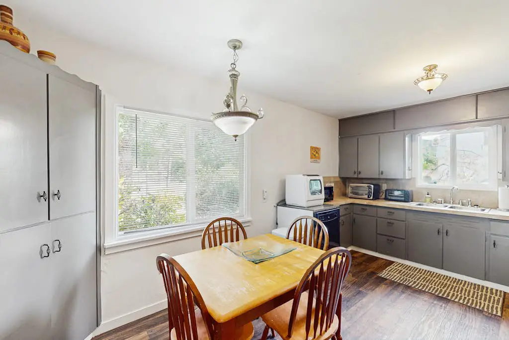 River View House