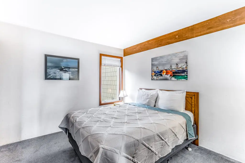 Private Bayfront Home with Fishing Dock - Dogs Welcome