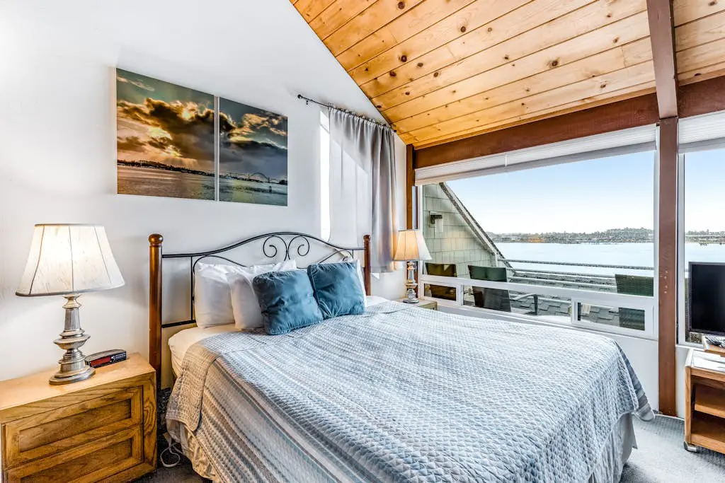Private Bayfront Home with Fishing Dock - Dogs Welcome