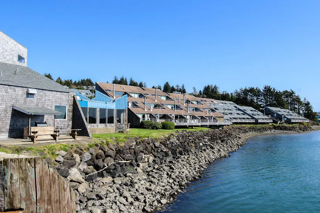 Harbor Hideaway #C301