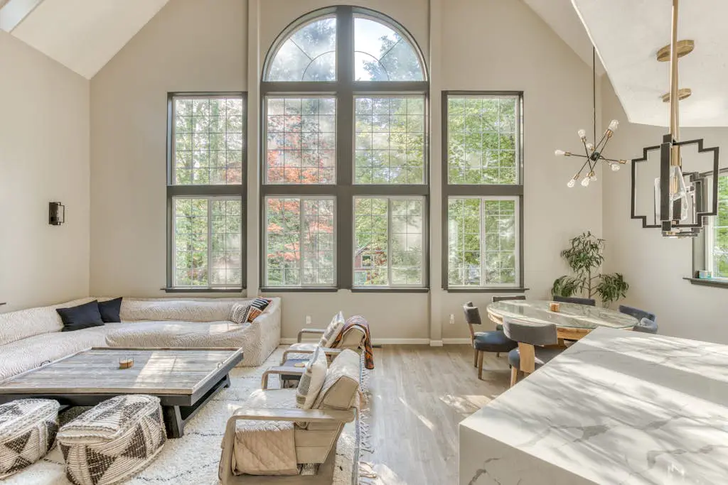 Sandy Ski Chalet
