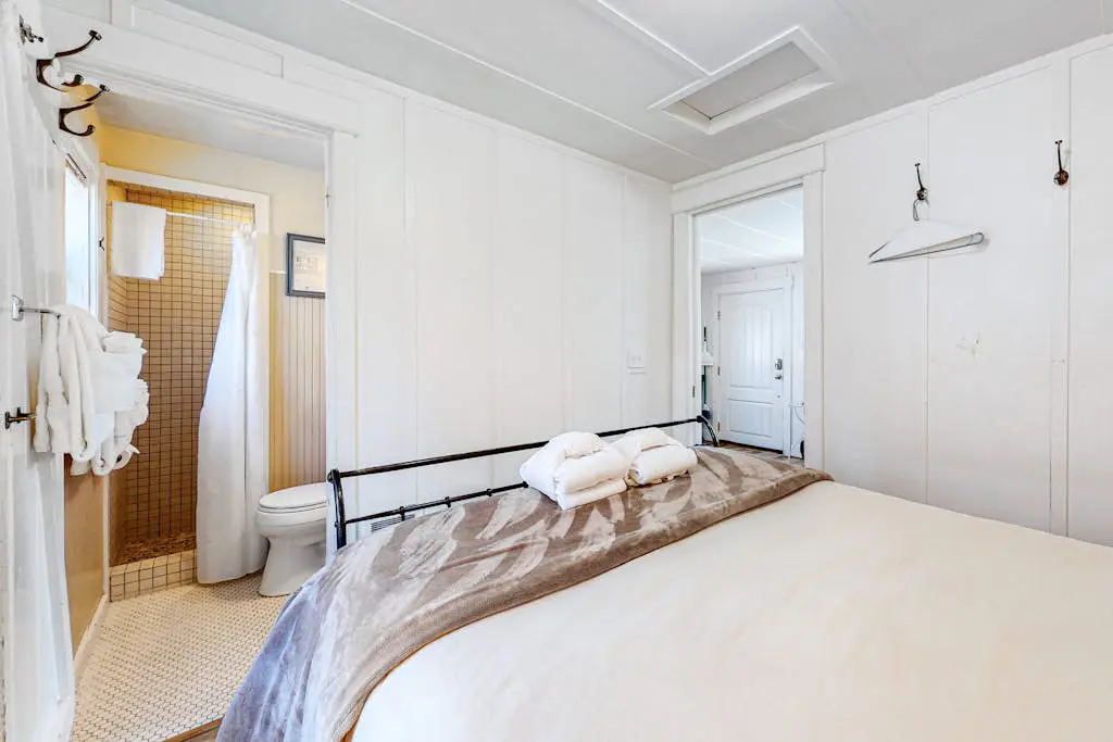 Hidden Villa Cottage #2 - The Shell Cottage