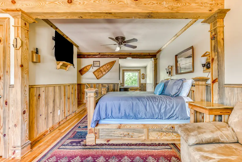 The Logs White Salmon