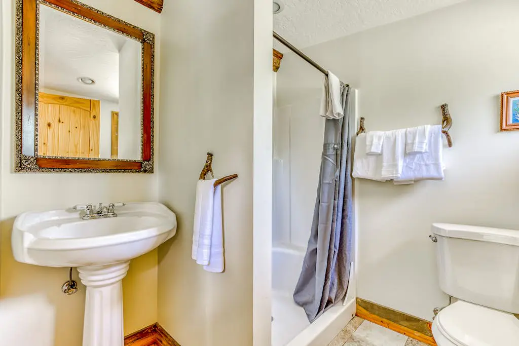 The Logs White Salmon