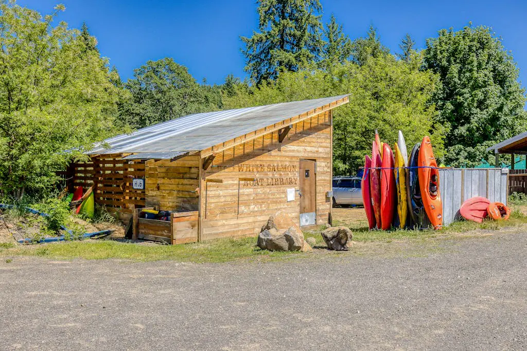 The Logs White Salmon