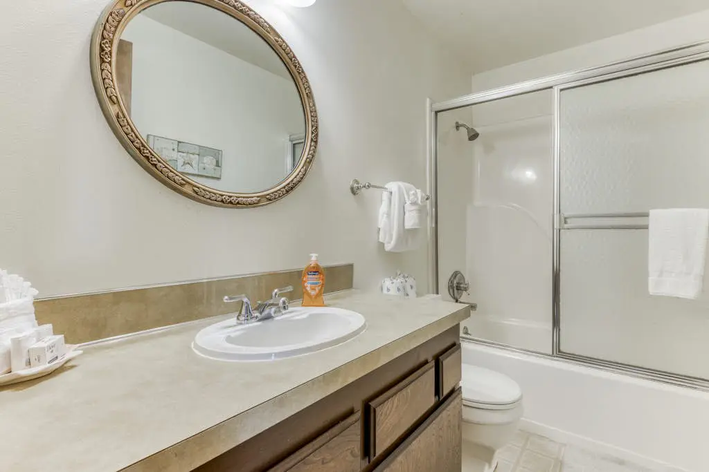 Spacious House with Entertainment Options & Very Close Beach Access