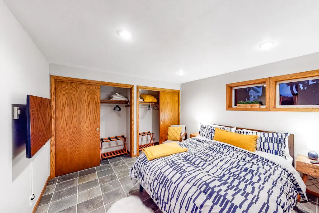 Dog-friendly home with ocean views, high-speed WiFi, and wood-burning fireplace
