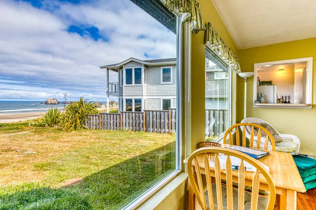 Ocean Vista Studio