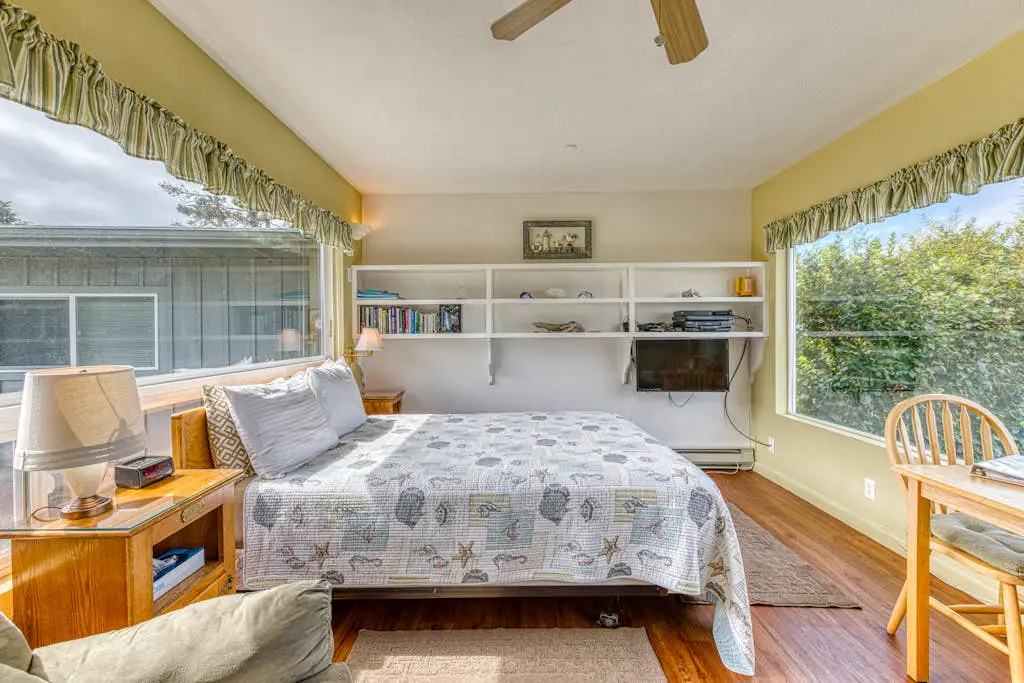 Ocean Vista Studio