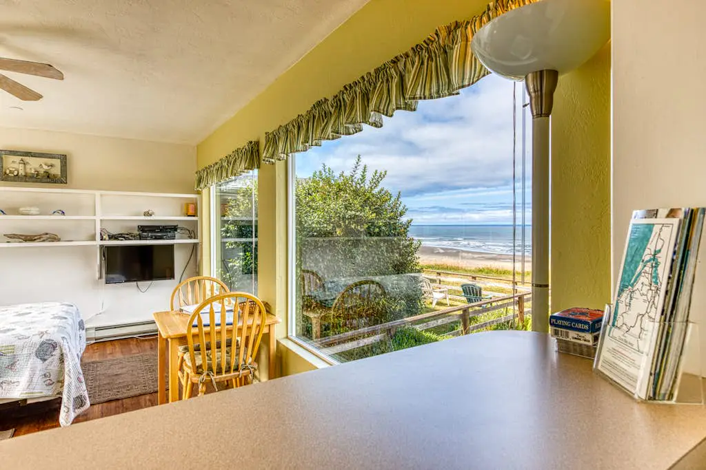 Ocean Vista Studio