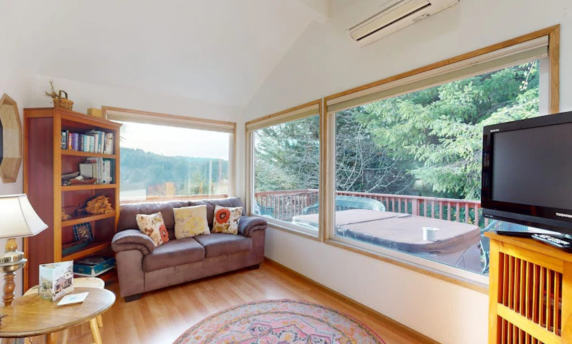 Julie's Cabin