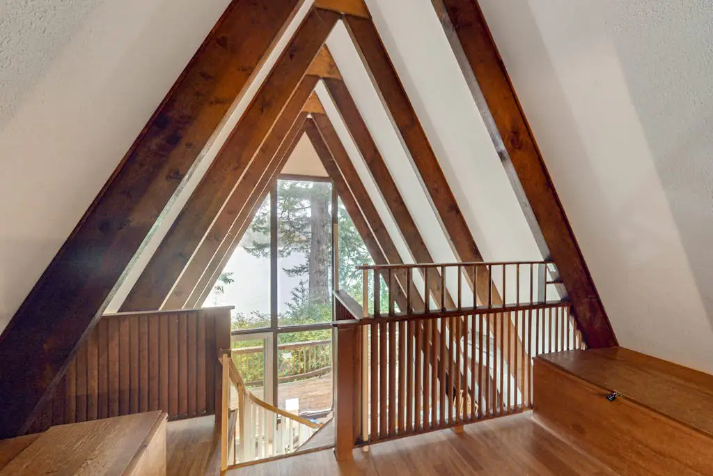 Dog-Friendly Home with Expansive Deck with Hot Tub and Dock on Woahink Lake