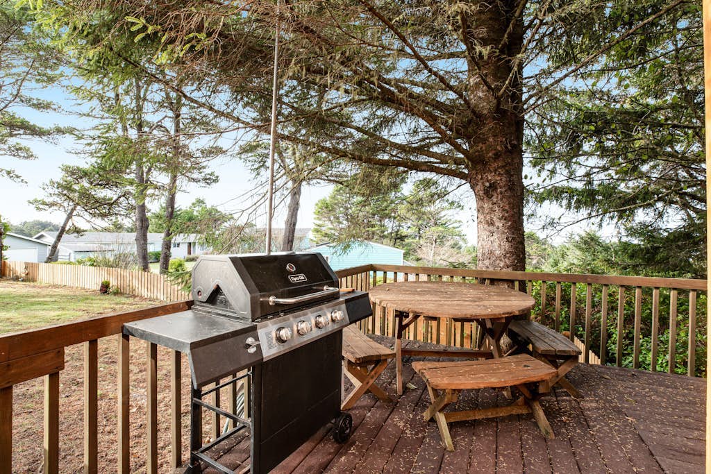 Ocean View Home with Wheelchair Access and Fenced Yard - Dog Friendly