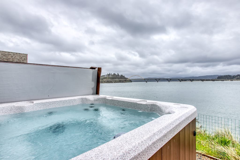 Dog-Friendly Bayfront Home with Private Hot Tub, Water & Bridge Views, Free WiFi