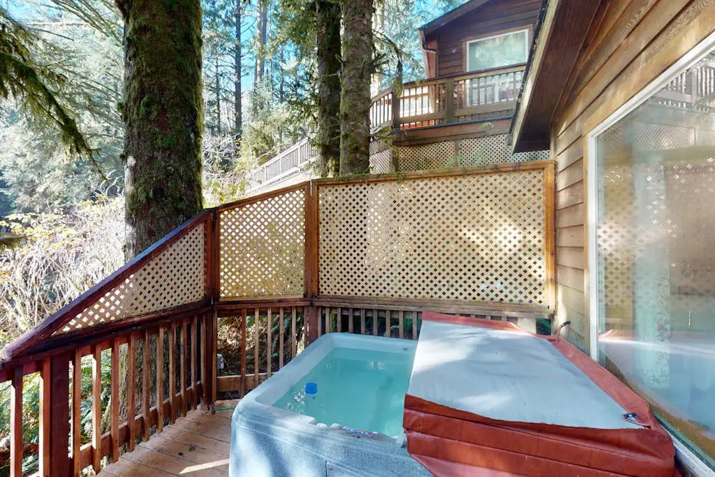 Whaleshead Creekside Cabin C7