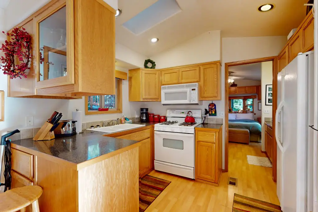 Whaleshead Creekside Cabin C7