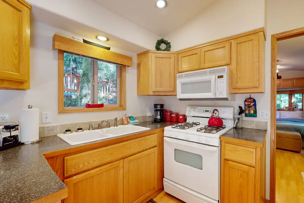 Whaleshead Creekside Cabin C7