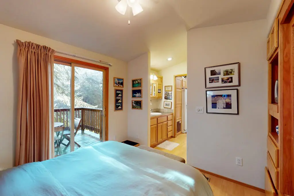 Whaleshead Creekside Cabin C7