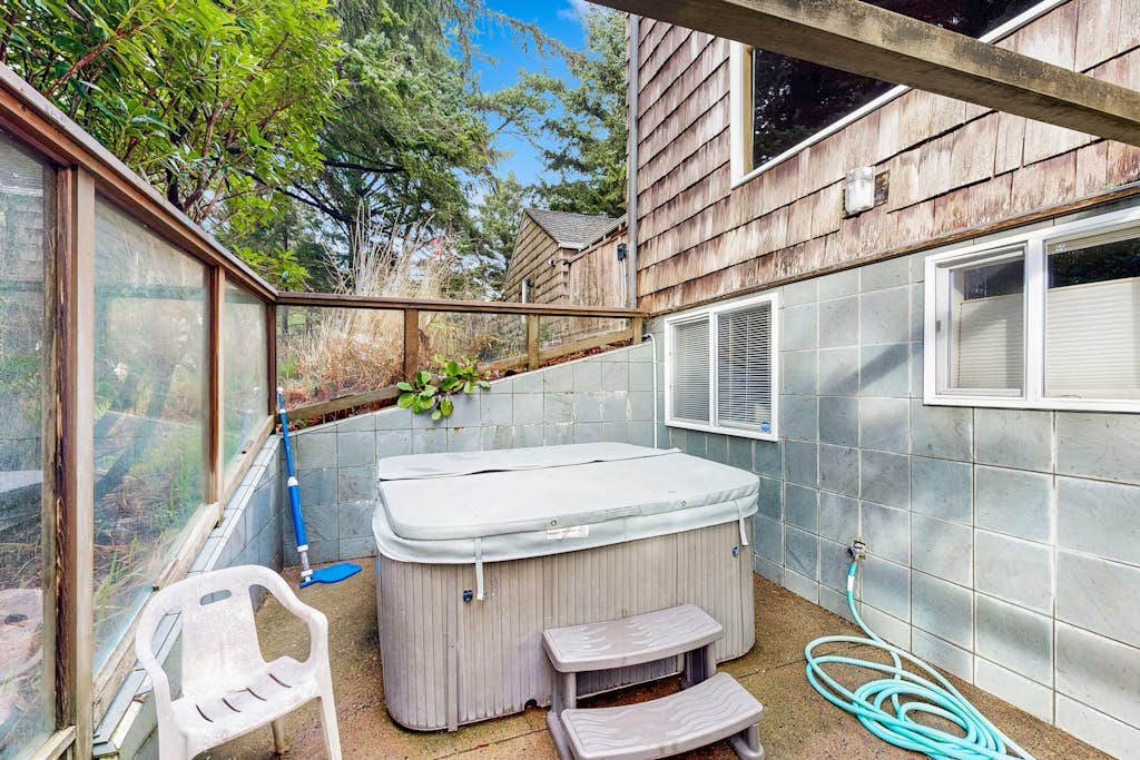 Historic, Waterfront Home with Private Hot Tub - Dogs Welcome