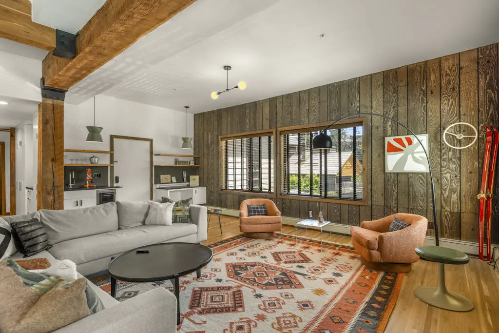 Alpine Cloud Retreat