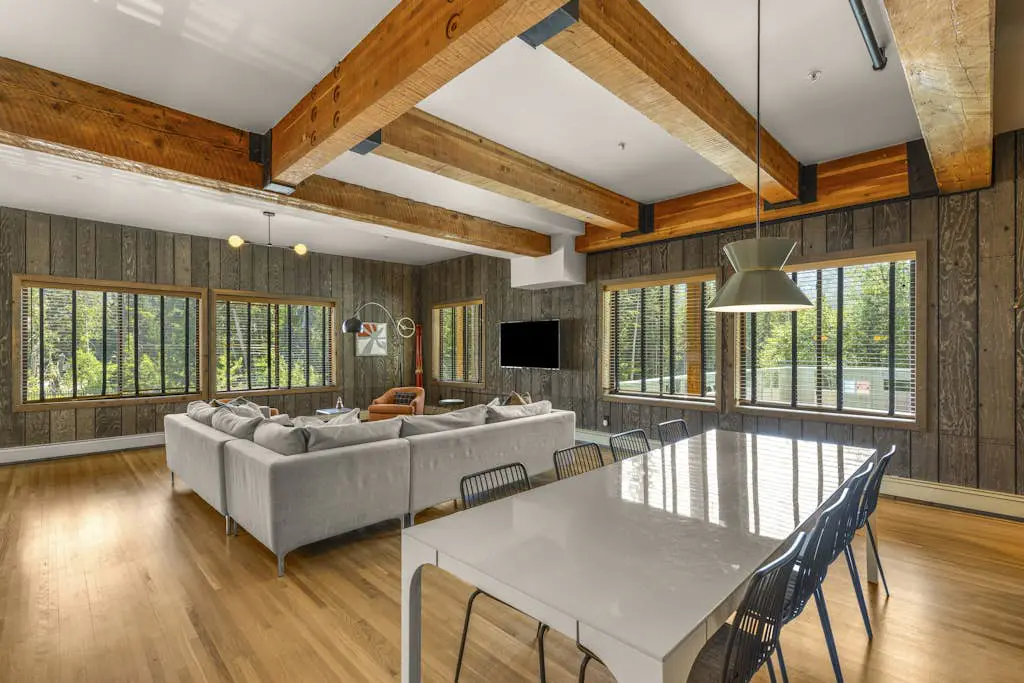 Alpine Cloud Retreat