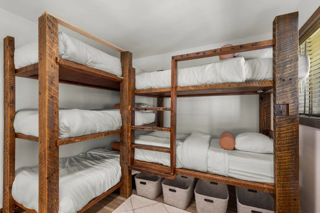 Alpine Cloud Retreat
