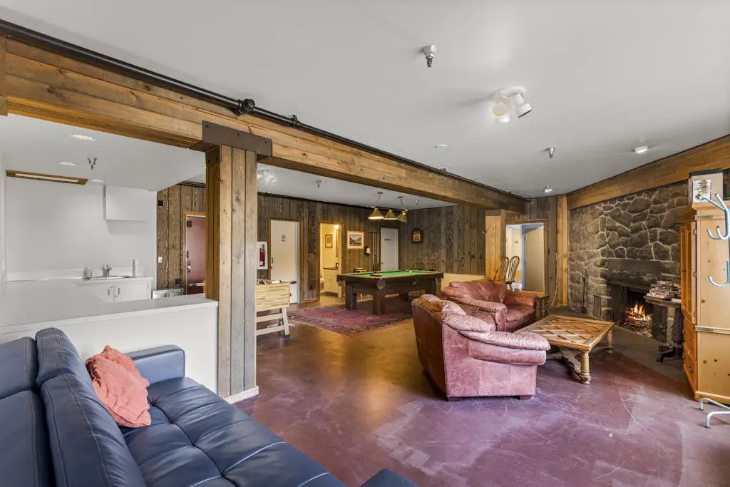 Alpine Cloud Retreat