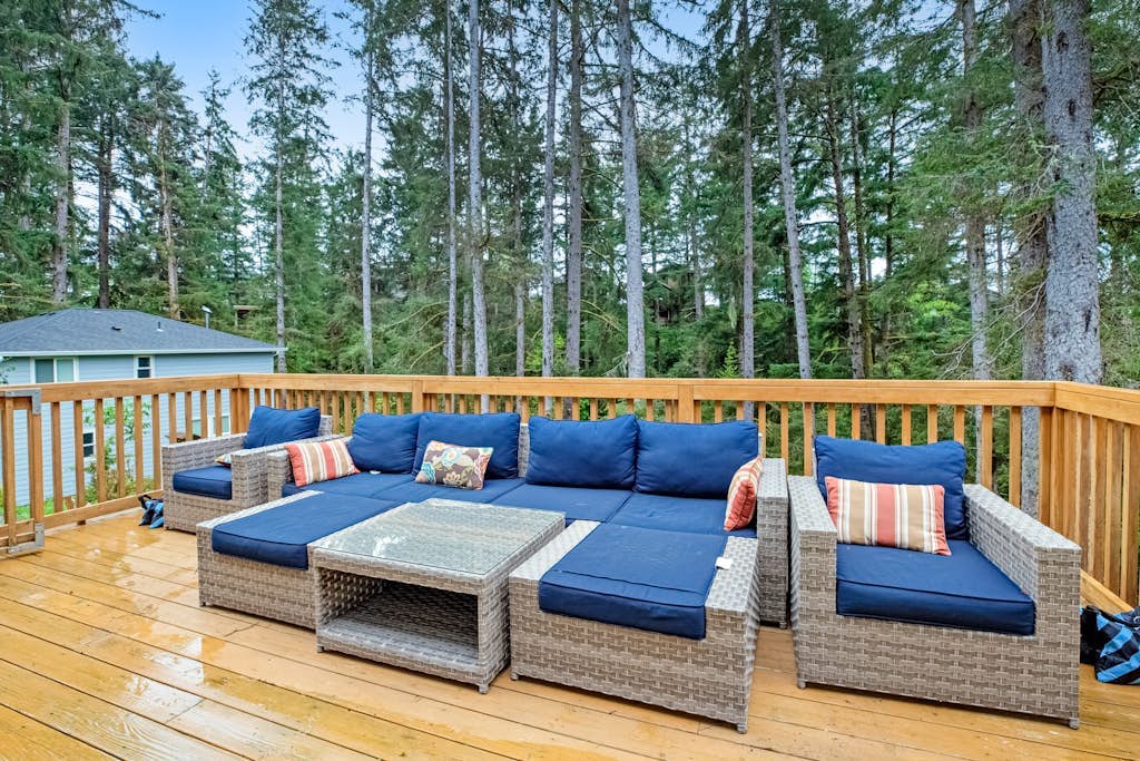 Spacious home with games & forest view - short stroll to beach (MCA #1038)