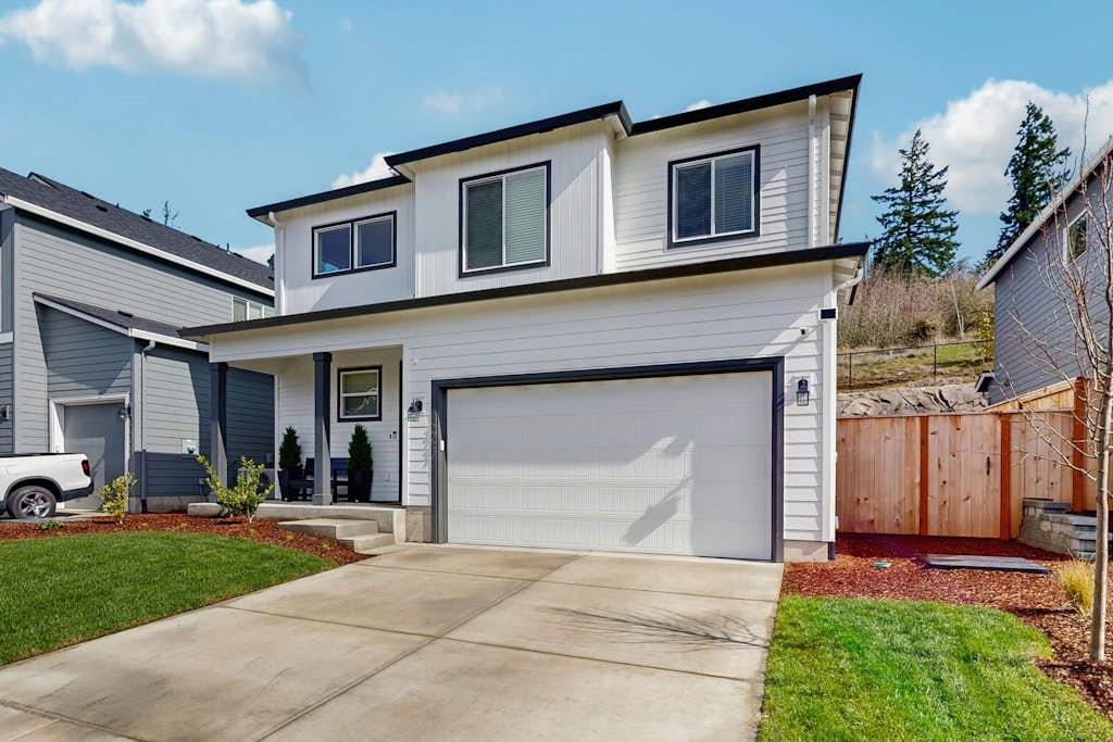 Moon Mountain Hideaway