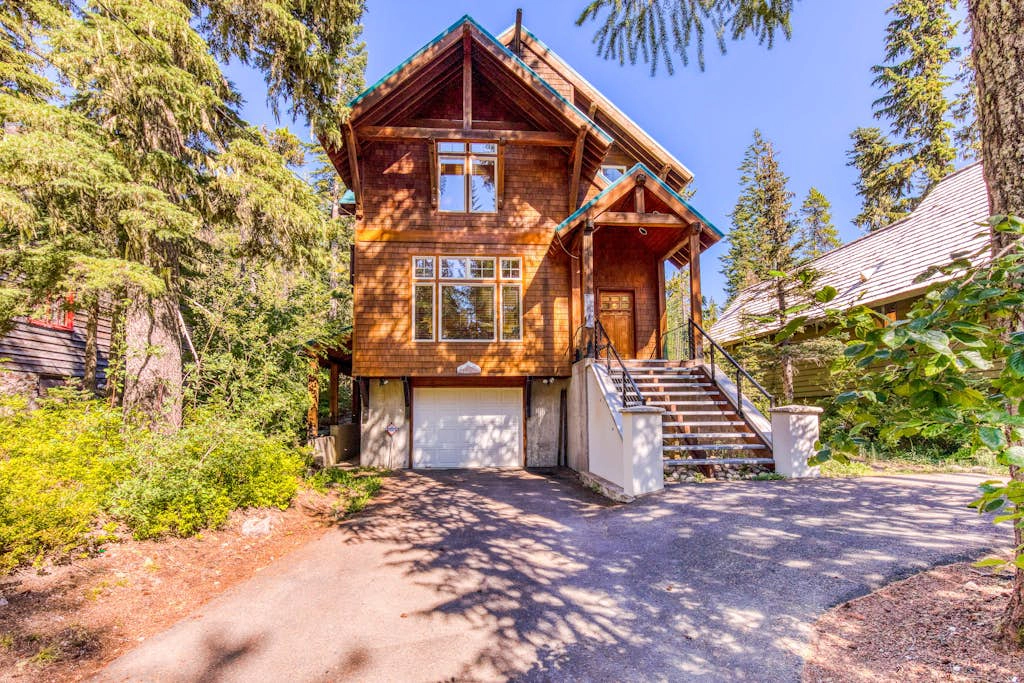 Camp Creek Trail Retreat