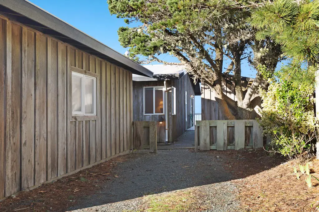 The Starboard - Spindrift Oceanfront Home