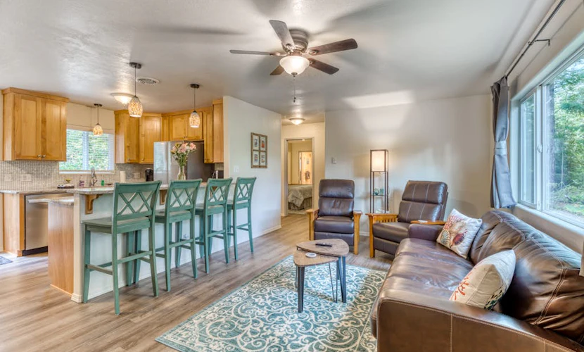 Single-level, dog-friendly home w/ private fenced-in yard & easy beach access