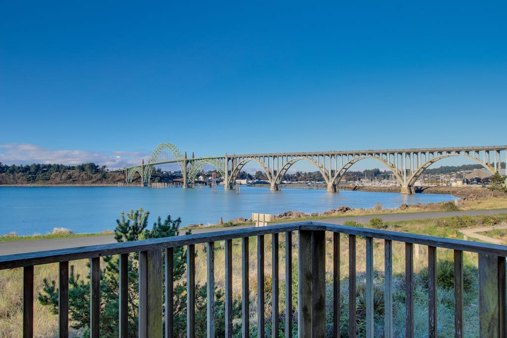 Bridgetender