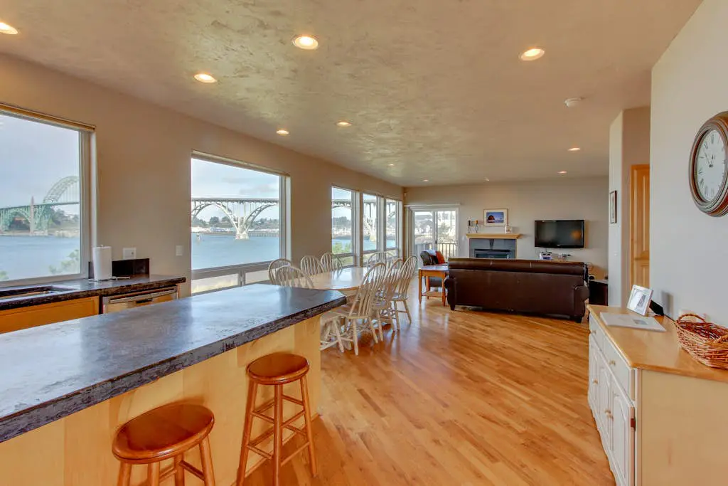 Walk to Oregon Coast Aquarium from this modern, dog-friendly, oceanview home