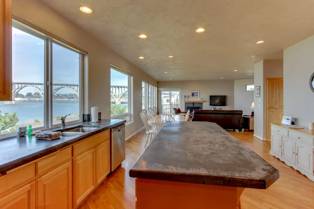 Walk to Oregon Coast Aquarium from this modern, dog-friendly, oceanview home