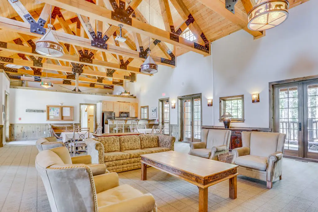 Collins Lake Chalet #24