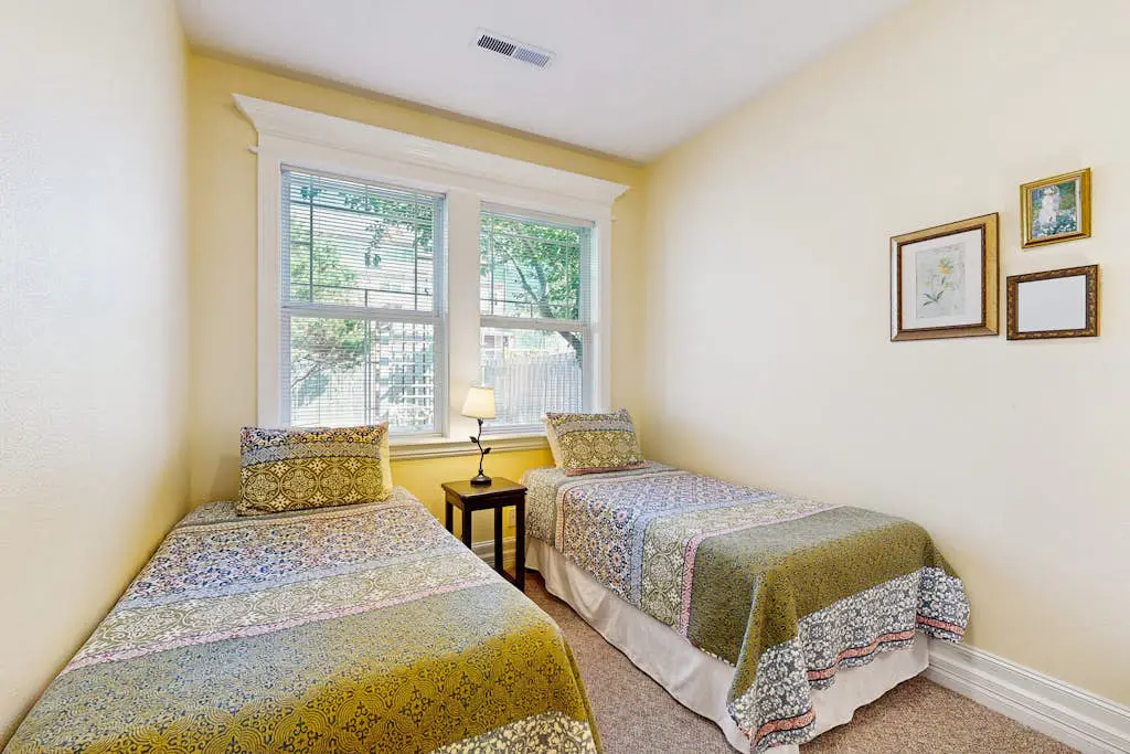 Side-by-side ocean-view homes with hot tubs & fireplaces - 1 block to beach