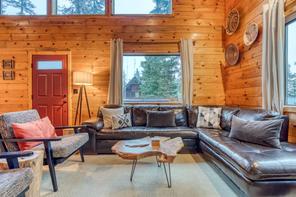 Dog-Friendly, 3-Story Home & Loft with Deck, Private Hot Tub, Gas Grill, Pool Table