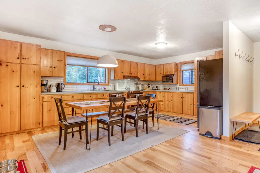 Dog-Friendly, 3-Story Home & Loft with Deck, Private Hot Tub, Gas Grill, Pool Table