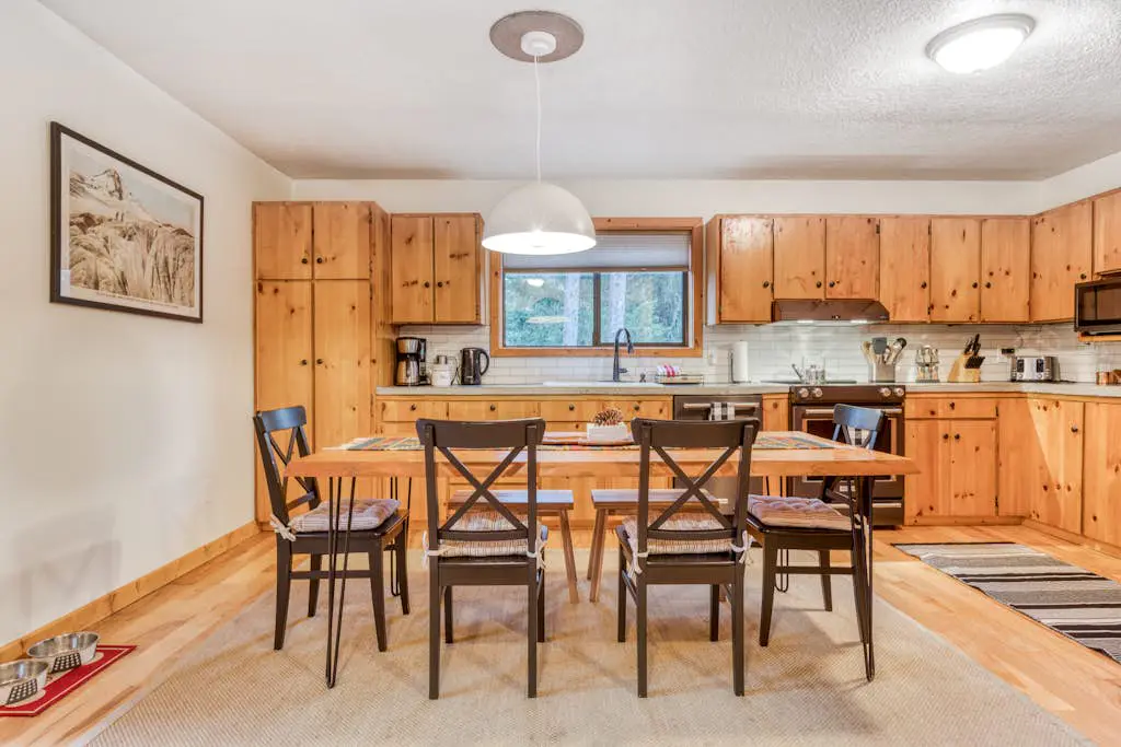 Dog-Friendly, 3-Story Home & Loft with Deck, Private Hot Tub, Gas Grill, Pool Table