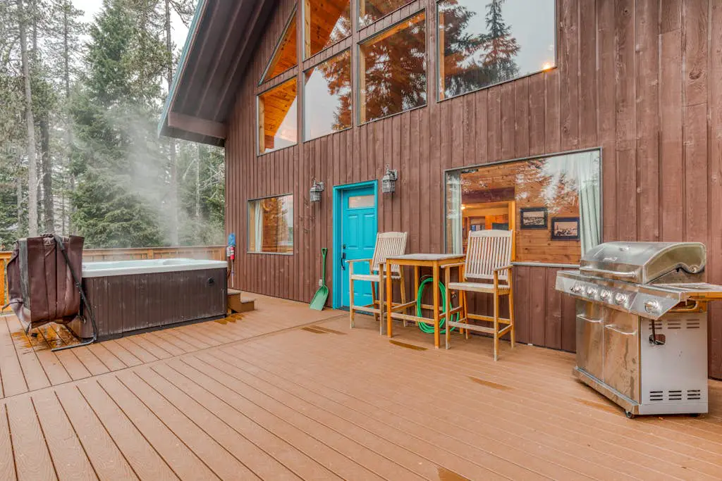 Dog-Friendly, 3-Story Home & Loft with Deck, Private Hot Tub, Gas Grill, Pool Table